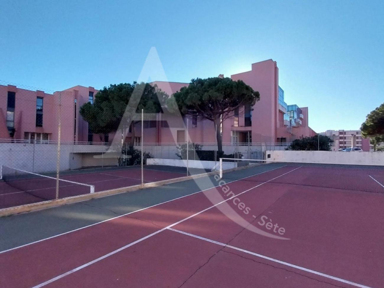 Appartement Vue Parking Piscine Tennis